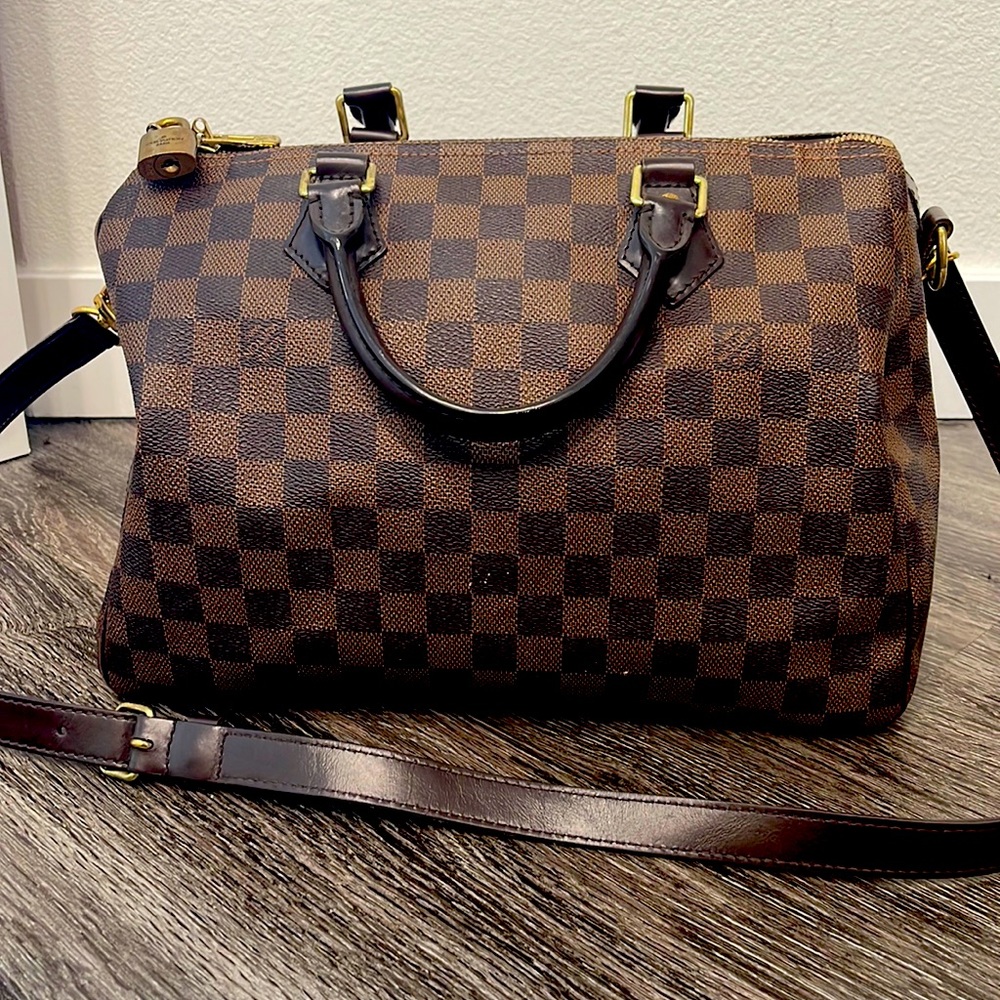 Louis Vuitton Speedy 35 with strap